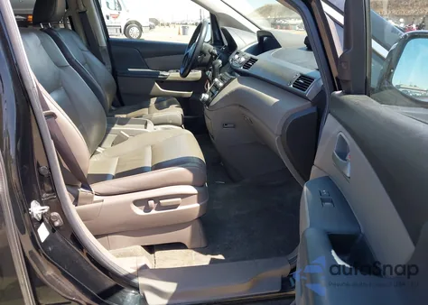 2011 Honda Odyssey Touring/Touring Elite from USA, damaged, VIN 5FNRL5H96BB091780